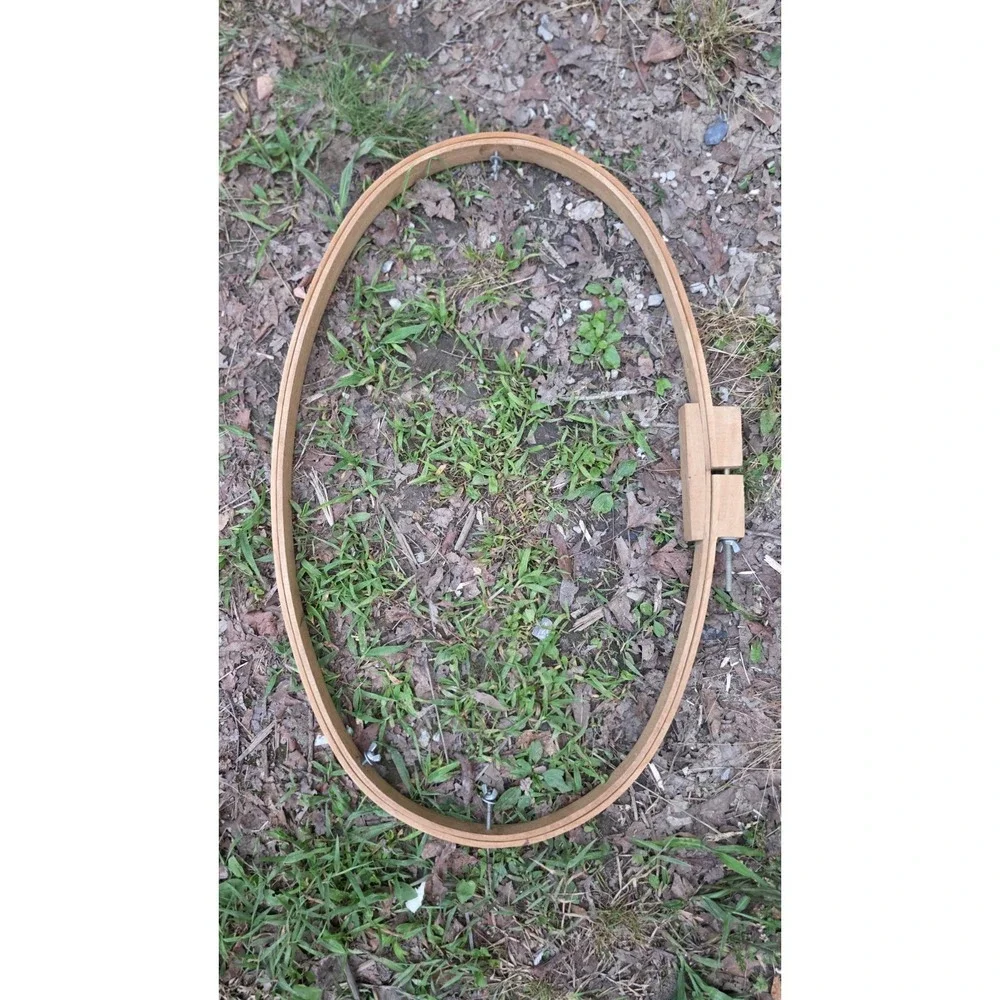 Vintage Large Oval Wooden Hoop Quilting Embroidery Needlepoint 27